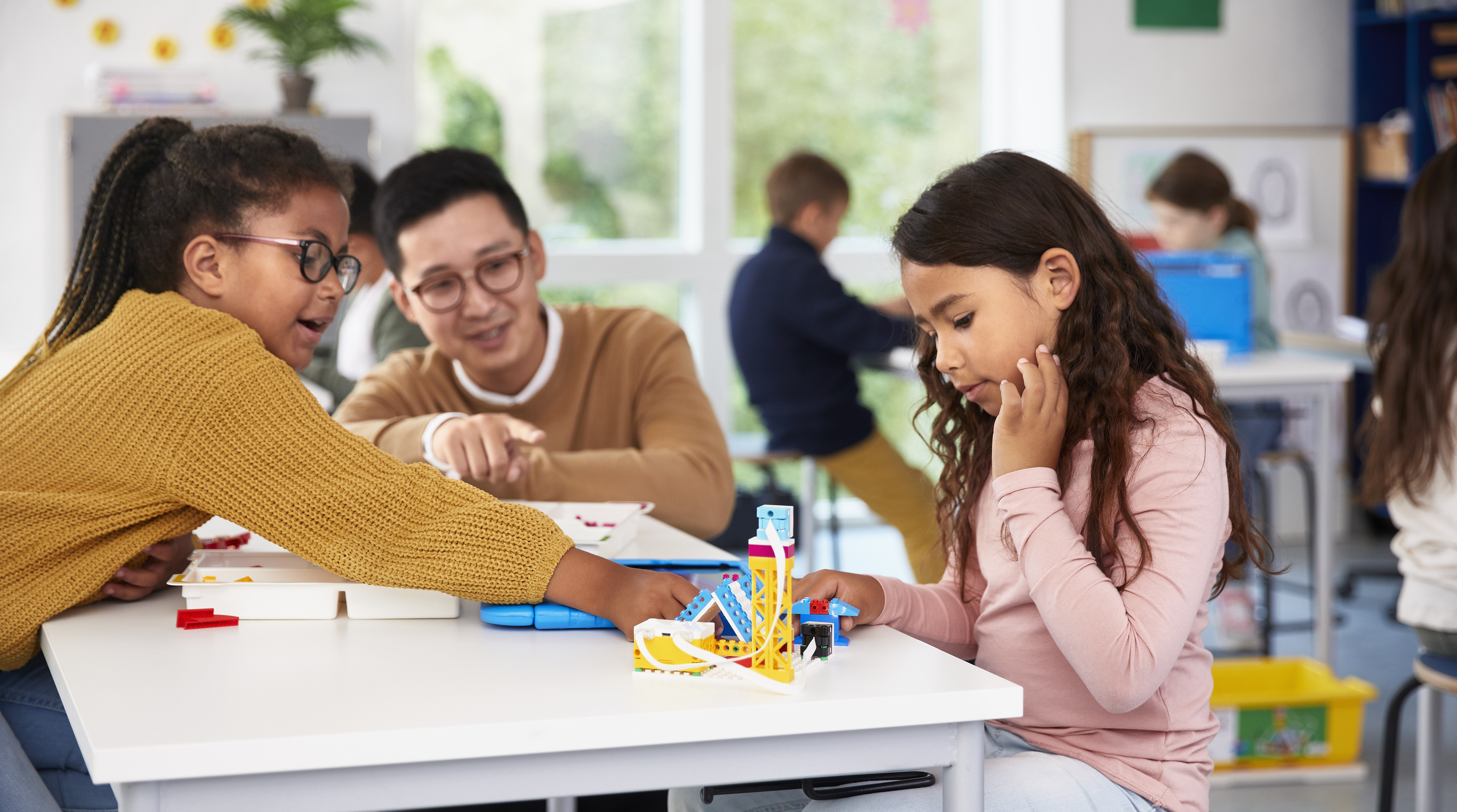 LE_SPIKE_Essential_Lifestyle_2HY21_45345_13 (1).jpg