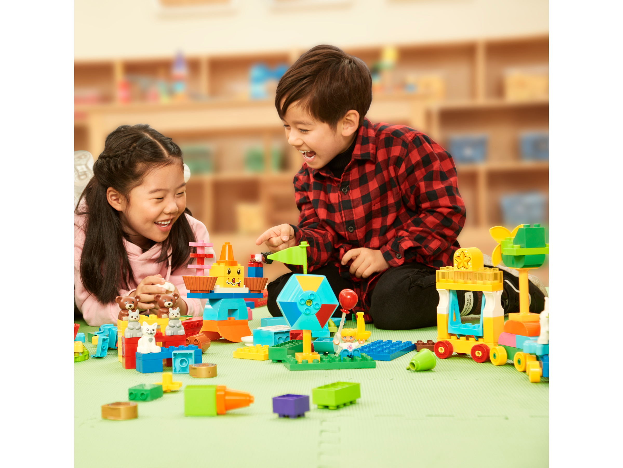 Lego top steam park